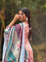 Ezhilnagai Light pink