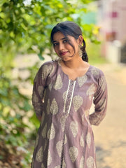 Madhina Floral Shades