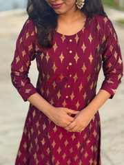 Apoorva umbrella kurti