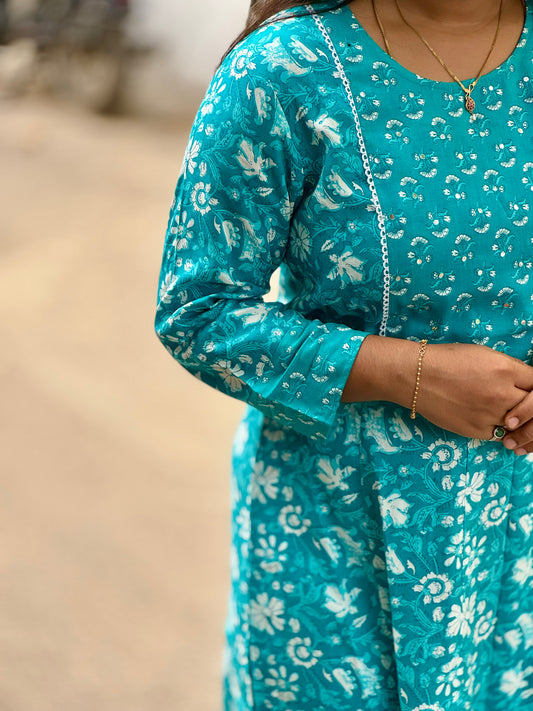 Aaradhya BloomFall Kurti