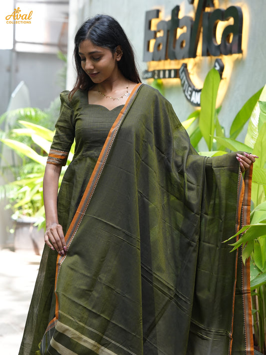 Zareen Grace Anarkali
