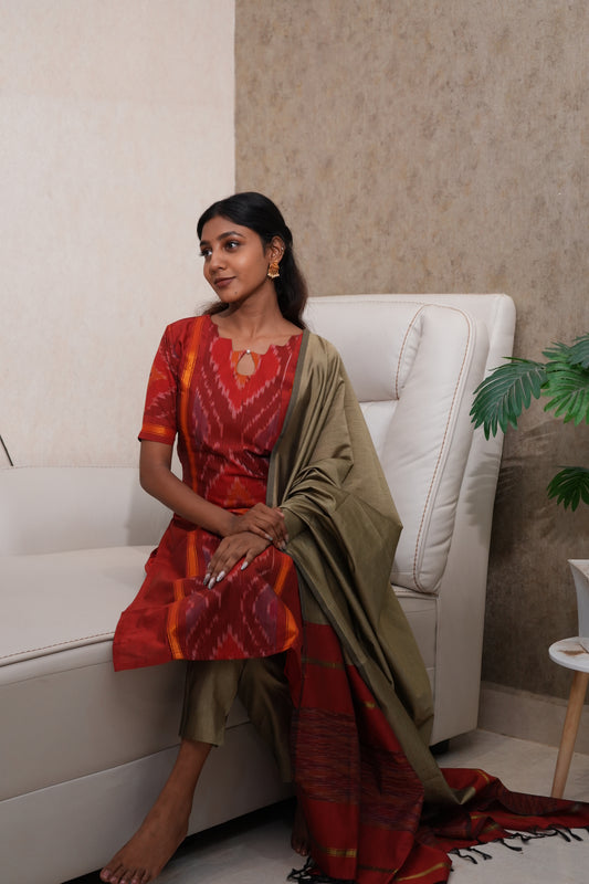 Pochampally Ruby Bloom 3-Piece Kurta Set with Dupatta