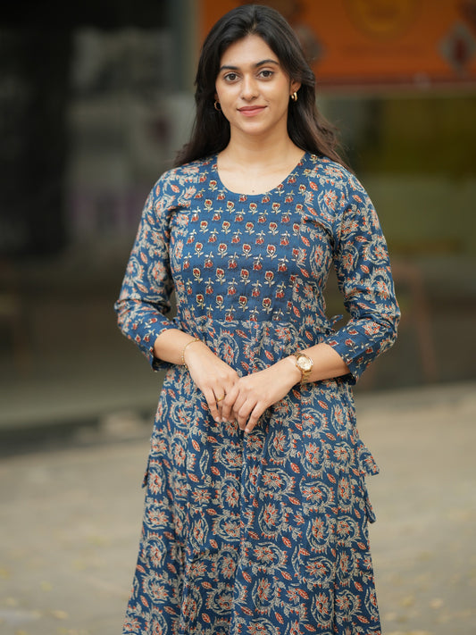 Ishani Umbrella Kurti