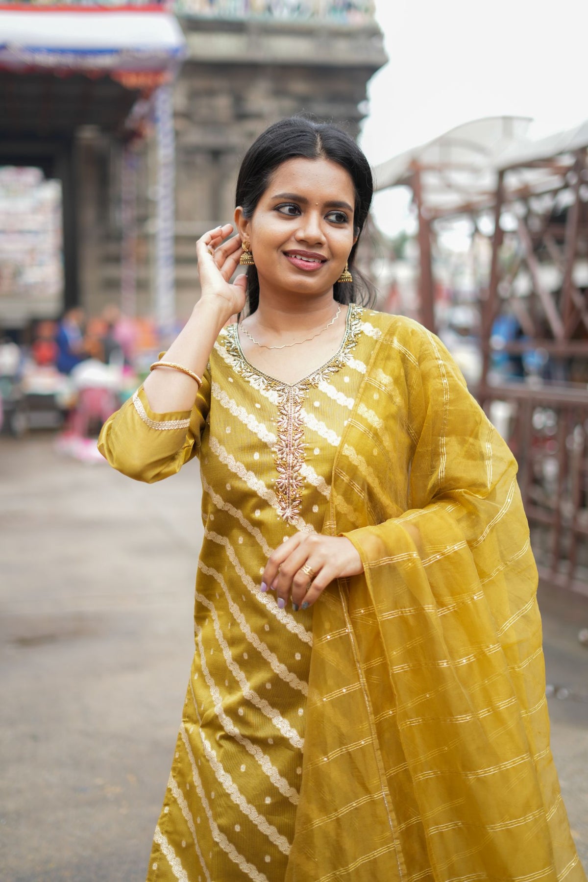 Priya Yellow ACJ-113