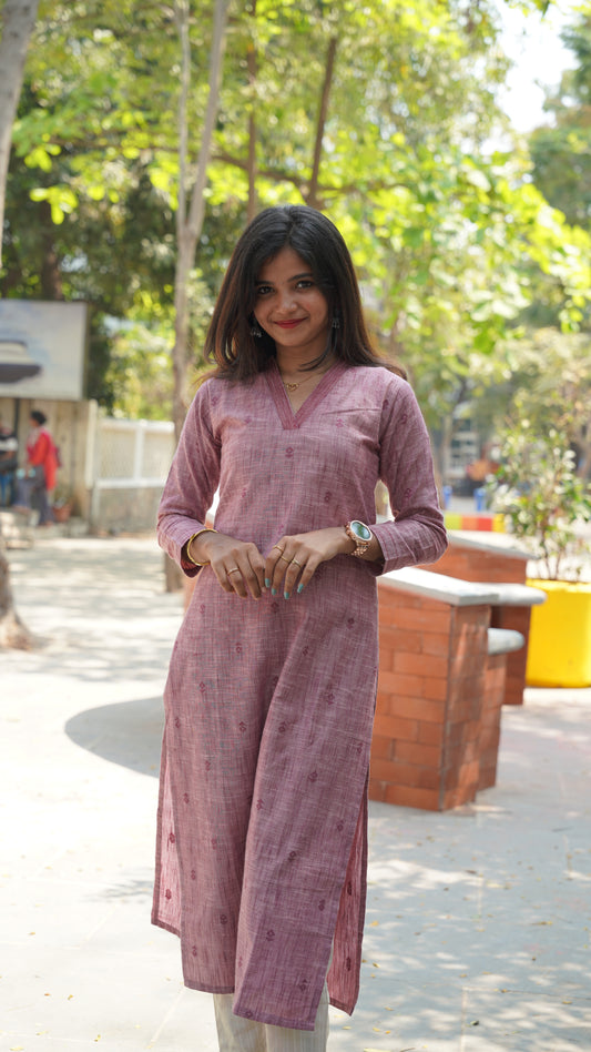 Yazhini pink kurti