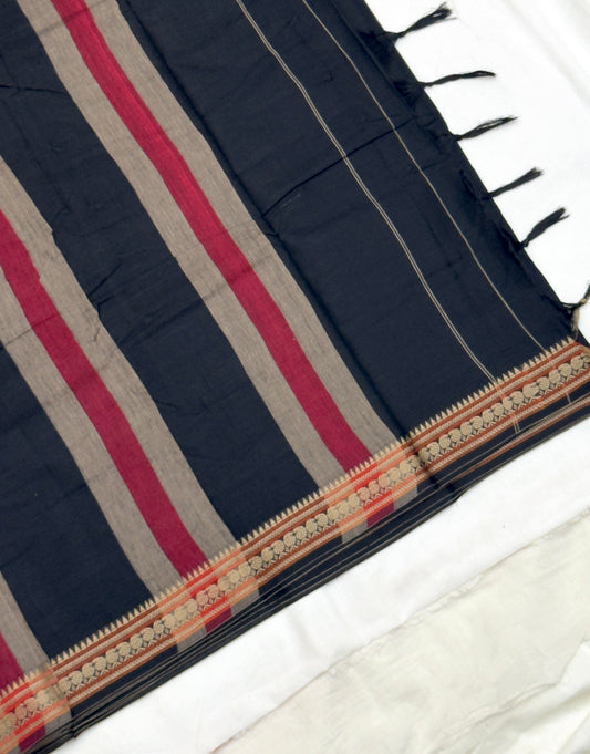 Varnika Weave Narayanpet Cotton Saree