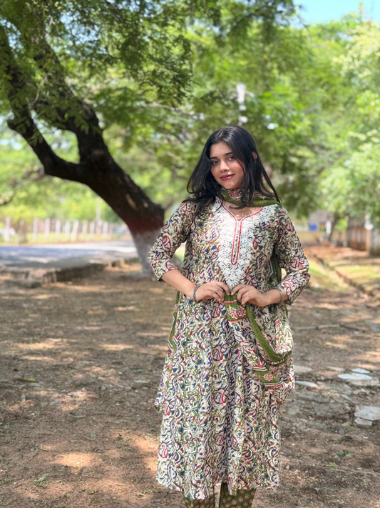 Nirubha Kalamkari green